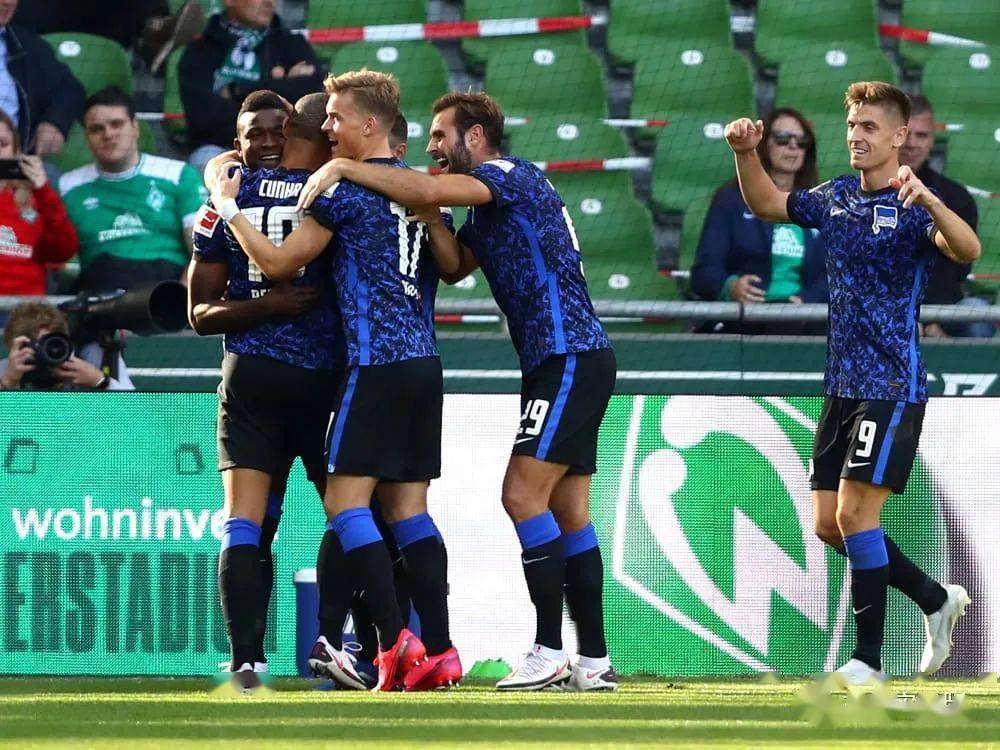  柏林赫塔中场核心伤退，德甲中游球队排兵布阵遇难题